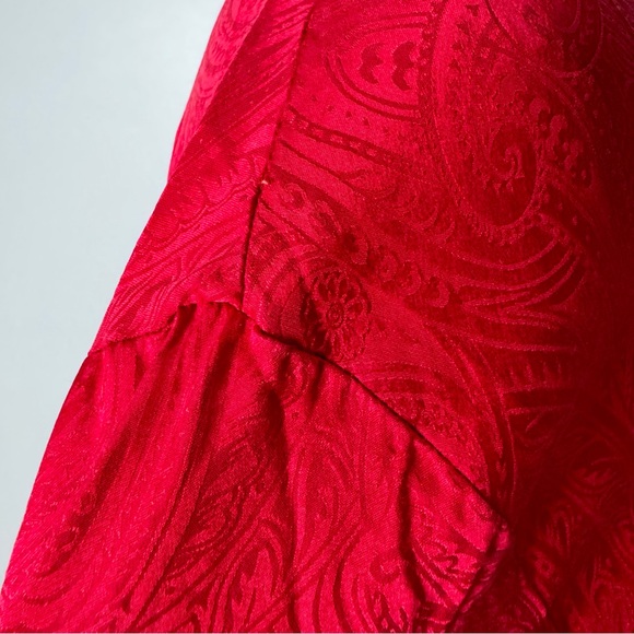 Victoria Secret gold label vintage 100% silk red pajama dress/ robe size medium - Picture 3 of 13